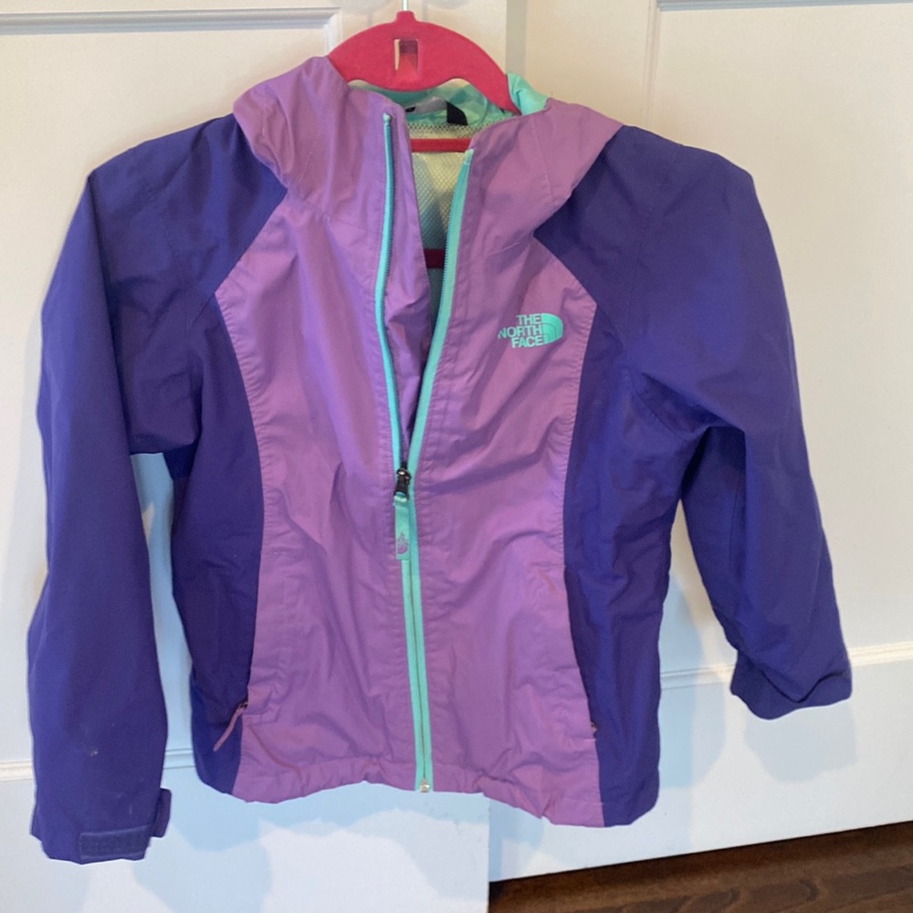 North Face adorable windbreaker